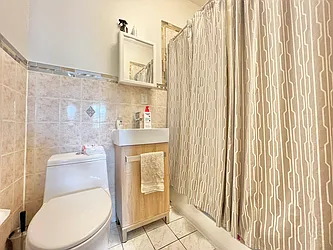 Rented by Doorway NYC, LLC