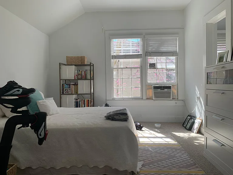 1400 Cornell Rd NE — Photo 17