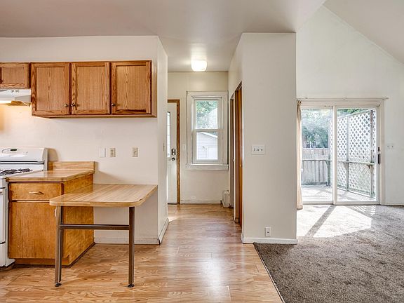Kitchen / Living Room