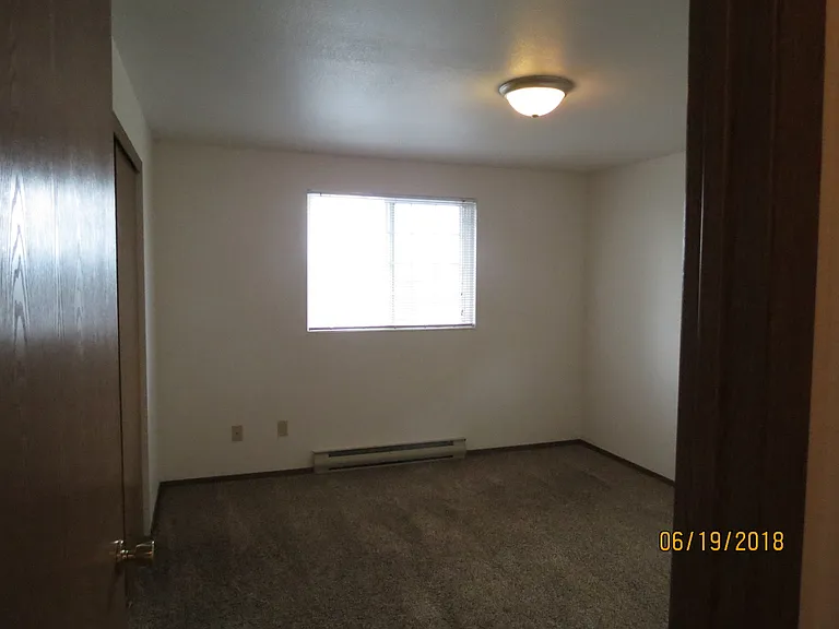 Hart Terrace Apartments — Photo 14