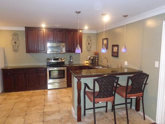 3rd image of 259 N Capitol Ave Unit 262