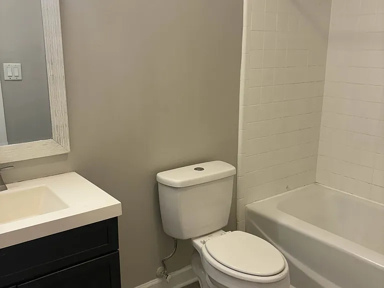 665 N Spring St #B1 — Photo 5