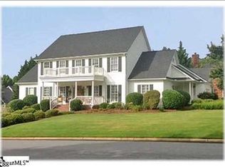 102 Meadowsweet Ln, Greenville, SC 29615