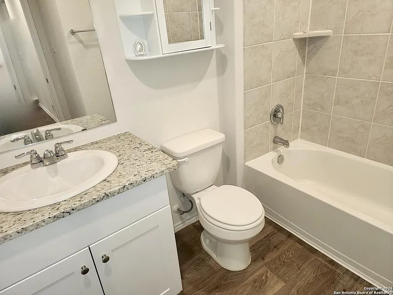 405 Middle Green Loop — Photo 8
