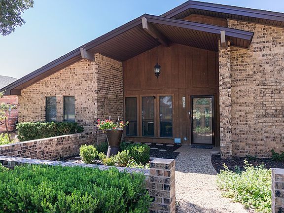 4th image of 3633 Wildewood Dr
