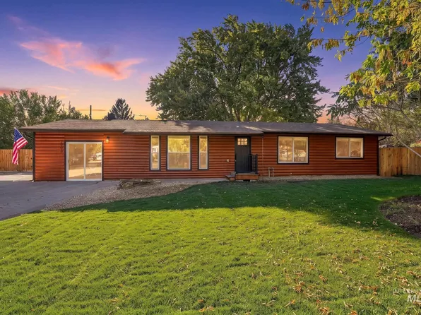 2403 Mountain View Dr, Emmett, ID 83617
