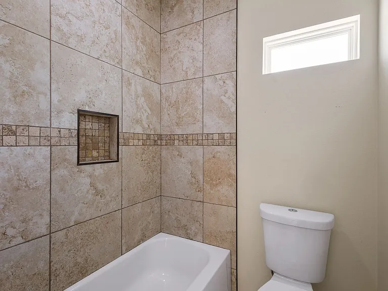 509 Sunbranch Ln — Photo 18