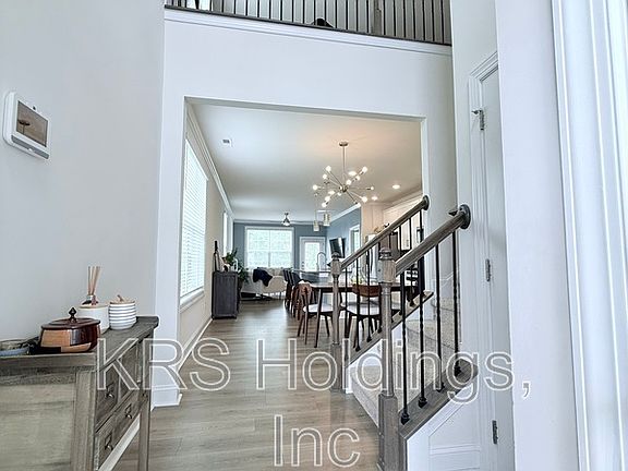 4th image of 650 Andrade Dr