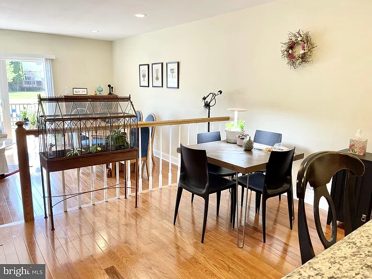 302 Marten Rd — Photo 9