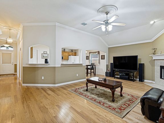 5th image of 6500 Sierra Madre Dr