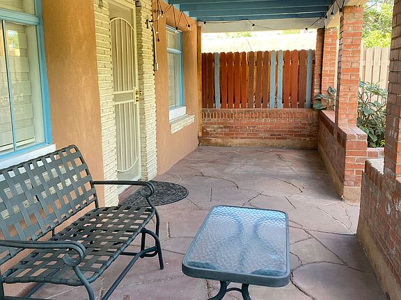 5th image of 218 Maynard St APT A