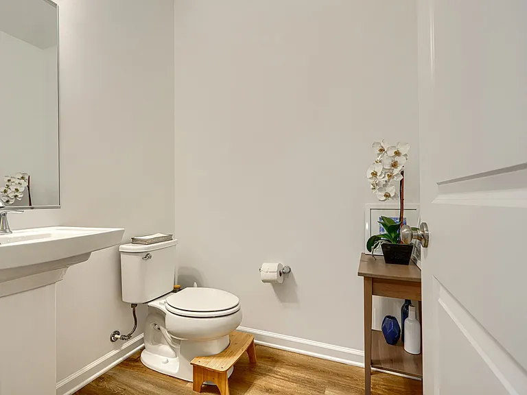 2596 Neabsco Common Pl — Photo 25
