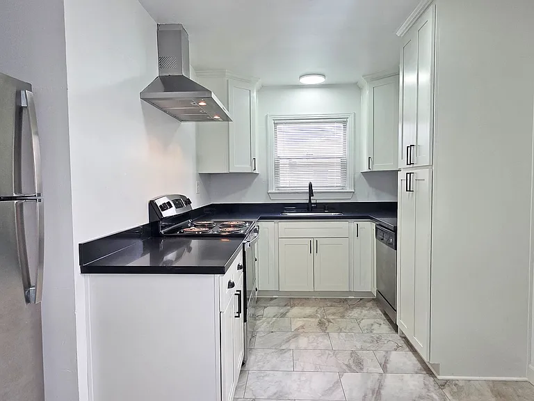 3800 Arden Way — Photo 3