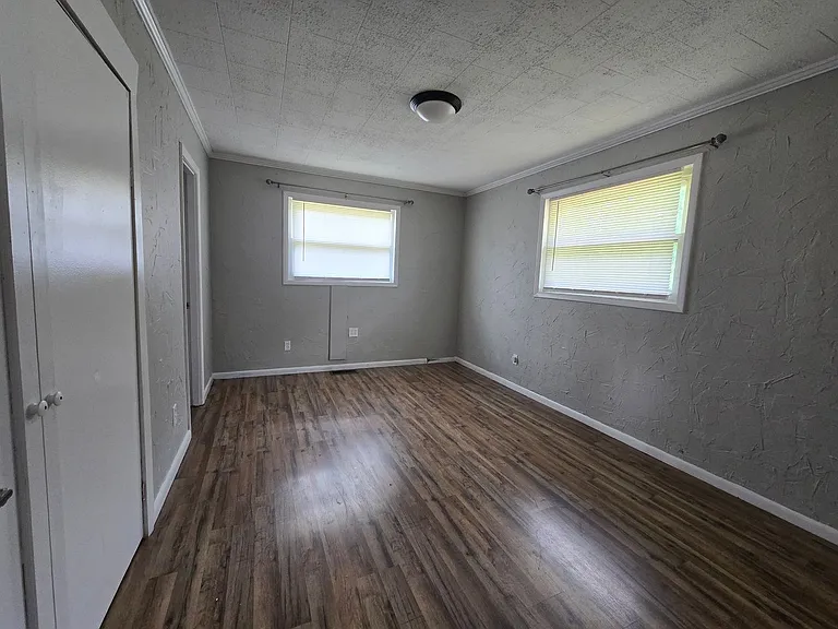4665 Peace Rd — Photo 8