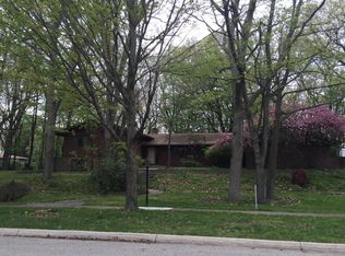 1011 N Sherman St, Ludington, MI 49431