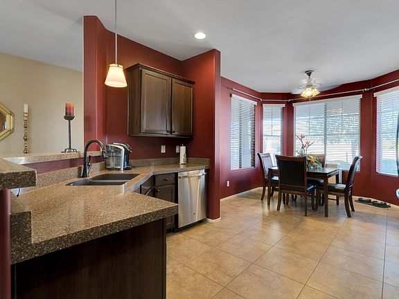 4th image of 11709 W Daley Ln