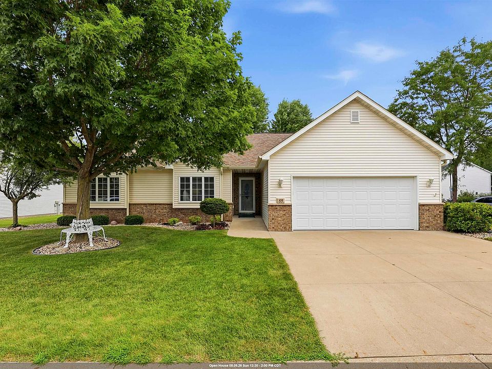 1st image of 89 Penbrook Cir