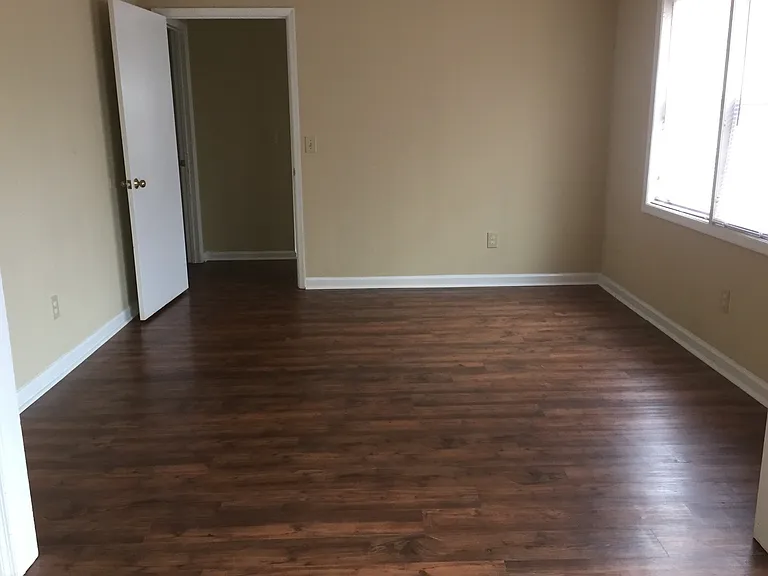 842 Chickasaw Ave — Photo 6