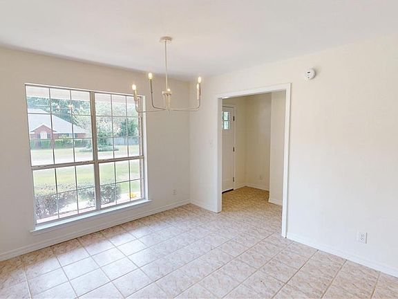 5th image of 3193 Laurel Oak Dr