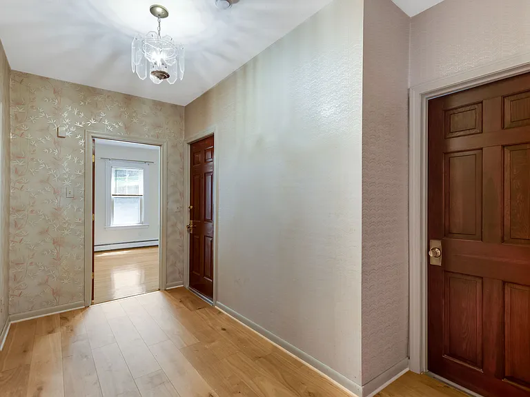 977 Main St #1 — Photo 12