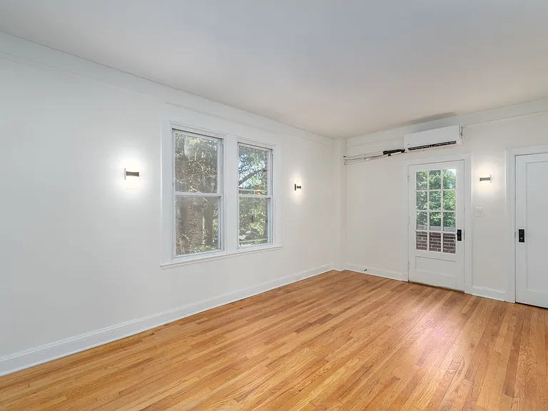 Guilford Apartments, LLC — Photo 3