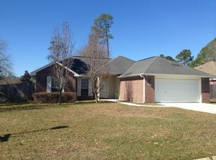 17206 Meadowbrook Dr, Gulfport, MS 39503