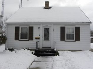 2001 27th St, Kenosha, WI 53140