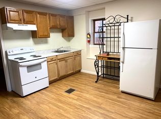 207 N 1st St APT A, Lehighton, PA 18235