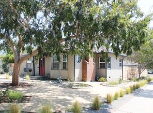 418 Mercury Ln, Pasadena, CA 91107