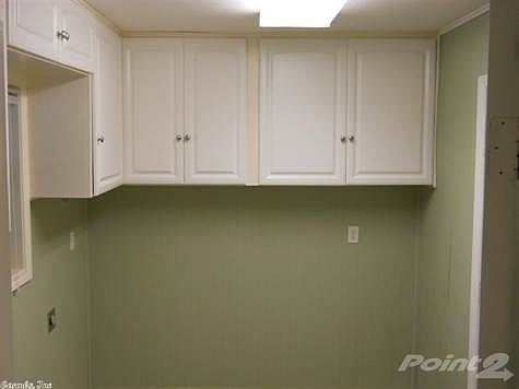 5th image of 624 Garland Ave