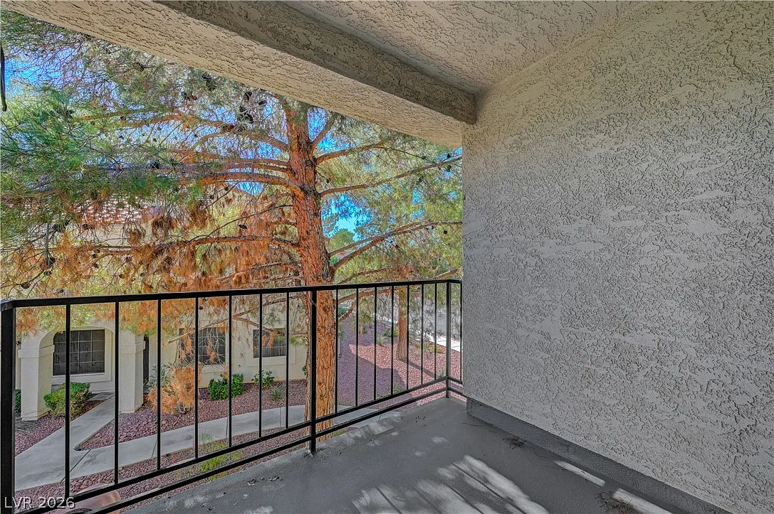 1 bed, 1.0 bath, 568 sqft, $1,195 — Photo 4