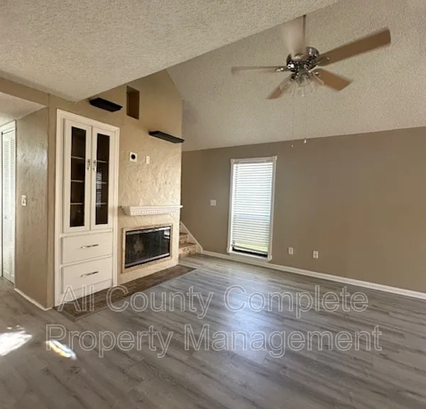 6653 Periwinkle Dr — Photo 23