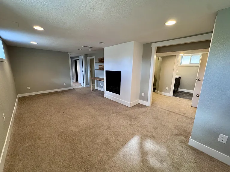 5195 N Raleigh St — Photo 15