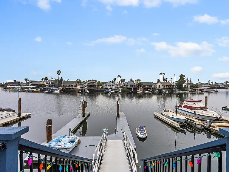1954 Seal Way — Photo 11