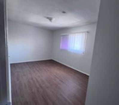 5th image of 14514 S Berendo Ave #3B-1Ba
