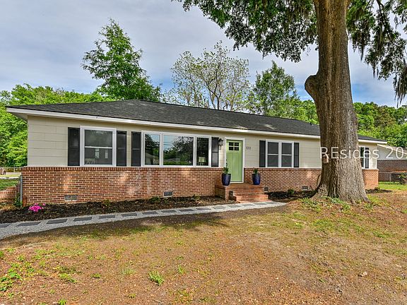 3rd image of 1013 Rentz St