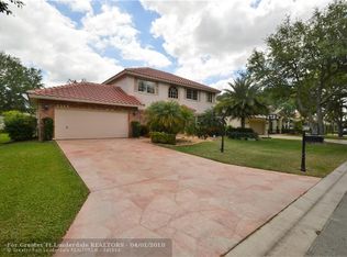 4733 Chardonnay Dr, Coral Springs, FL 33067