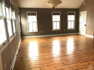 237 Robinson St #2, Hudson, NY 12534