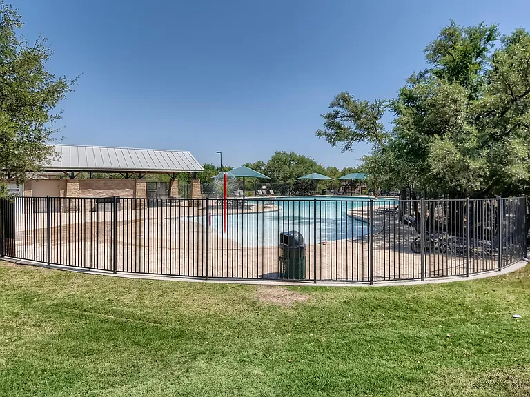 3822 Remington Rd — Photo 29