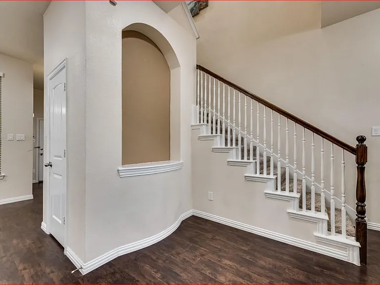 1908 Loma Linda Dr — Photo 12