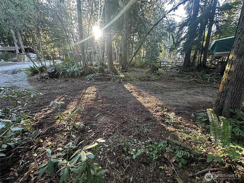 2nd image of 5160 Ma Kook Trail