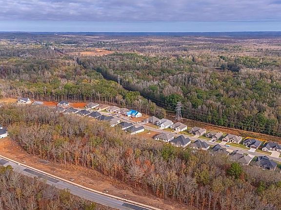 4th image of 1046 Fern Ridge Rd