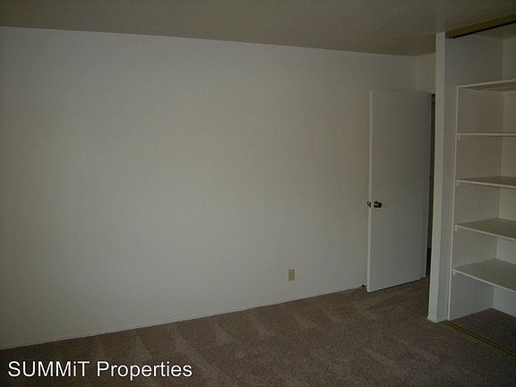 4th image of 577 Grandview Ct APT 22