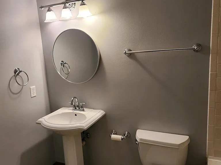 15123 Davenport Cir — Photo 12
