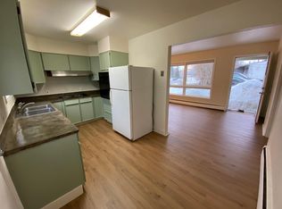 720 W 19th Ave #B, Anchorage, AK 99503