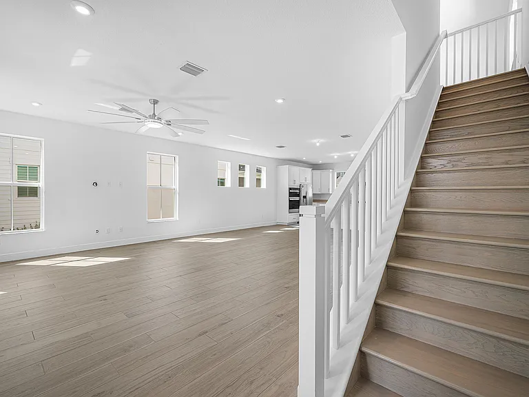 10720 SW Pioneer Pkwy — Photo 41