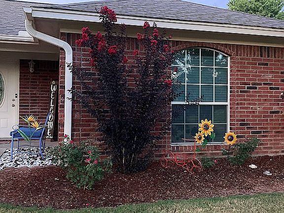 2nd image of 428 Chancellor Dr