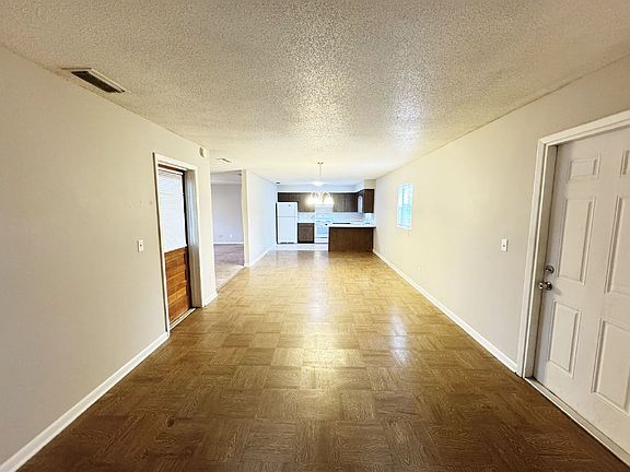 2nd image of 4928 Celia Cir