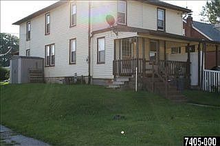 2nd image of 2356 S Queen St