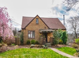 3219 Elderwood Dr, Bethel Park, PA